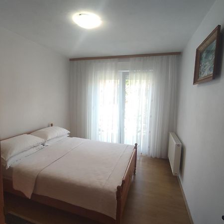 Apartman Bor 利夫诺 外观 照片