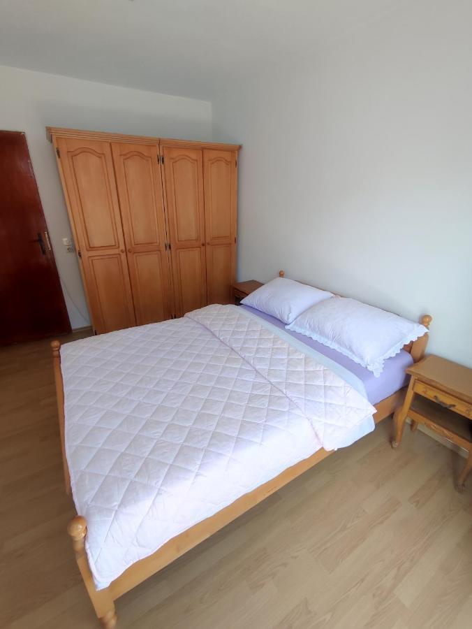 Apartman Bor 利夫诺 外观 照片